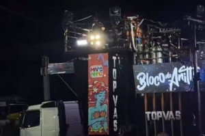 Ela sinalizou para agentes da Pol&iacute;cia Militar do Maranh&atilde;o onde estavam os bandidos e retomou o bloco quando os dois foram apreendidos.