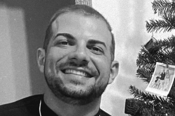 Wilker deixa dois filhos e uma esposa gr&aacute;vida.