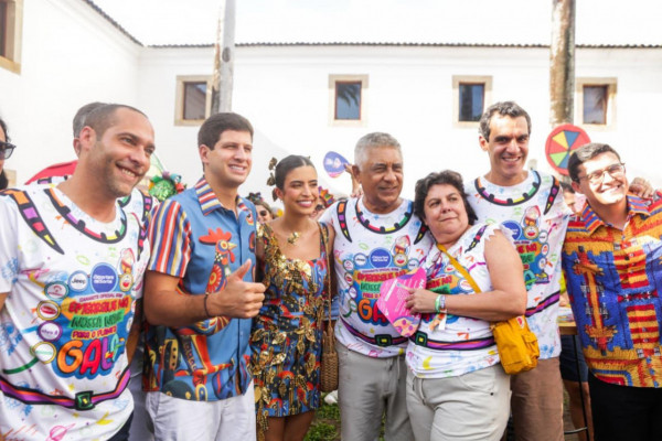 Autoridades celebram Café da Manhã do Galo (Foto: Crysli Viana/DP Foto)