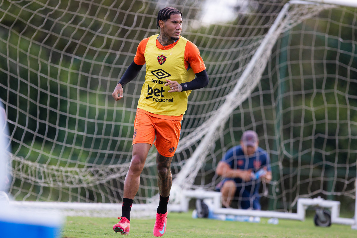 Zé Gabriel, volante do Sport/Paulo Paiva/ Sport Recife