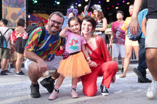 Famílias curtem o carnaval no centro do Recife. (Sandy James/DP Foto)