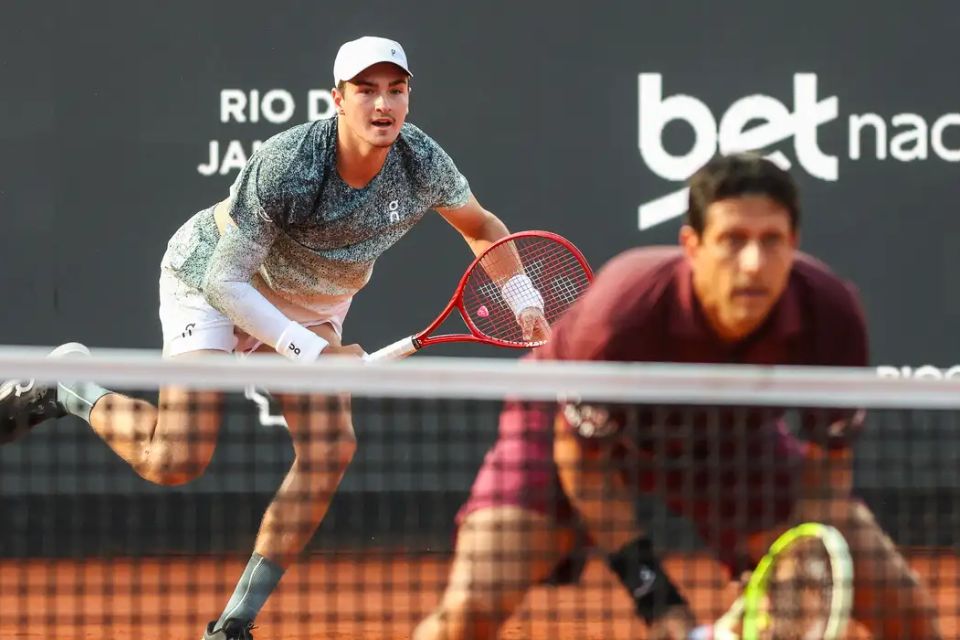 João Fonseca e Marcelo Melo, tenistas brasileiros /Divulgação/Fotojump/Rio Open
