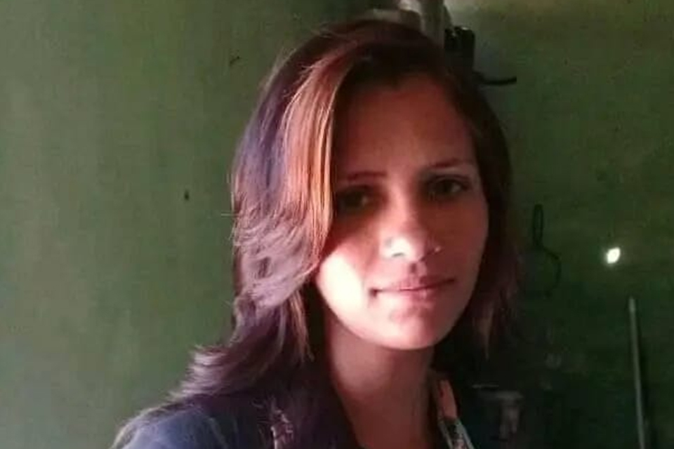 Denise deixou Arcoverde em busca de trabalho no Mato Grosso/ARQUIVO/FAMÍLIA