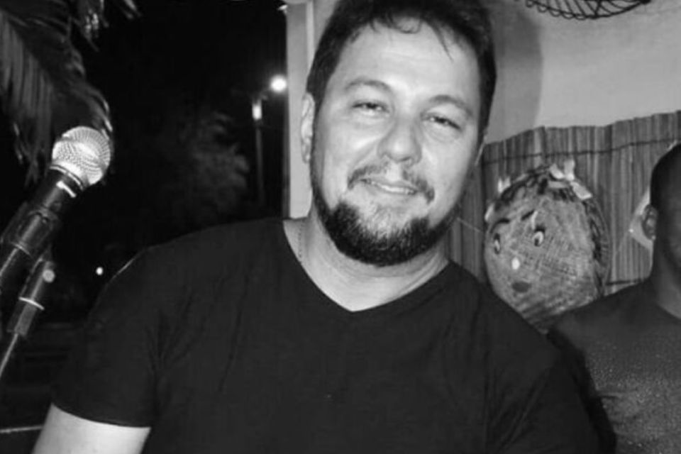 Cantor de banda de forró é encontrado morto na sua casa, em Abreu e Lima, no Grande Recife/Foto: Reprodução/redes sociais