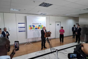 Al&eacute;m de minimizar a taxa&ccedil;&atilde;o global anunciada pelos EUA, Alckmin celebrou a decis&atilde;o da justi&ccedil;a dos EUA em retirar o tarifa&ccedil;o que abrangia produtos brasileiros