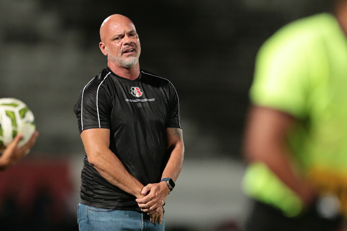 Fábio Cortez, técnico do Santa Cruz/Rafael Melo/FPF