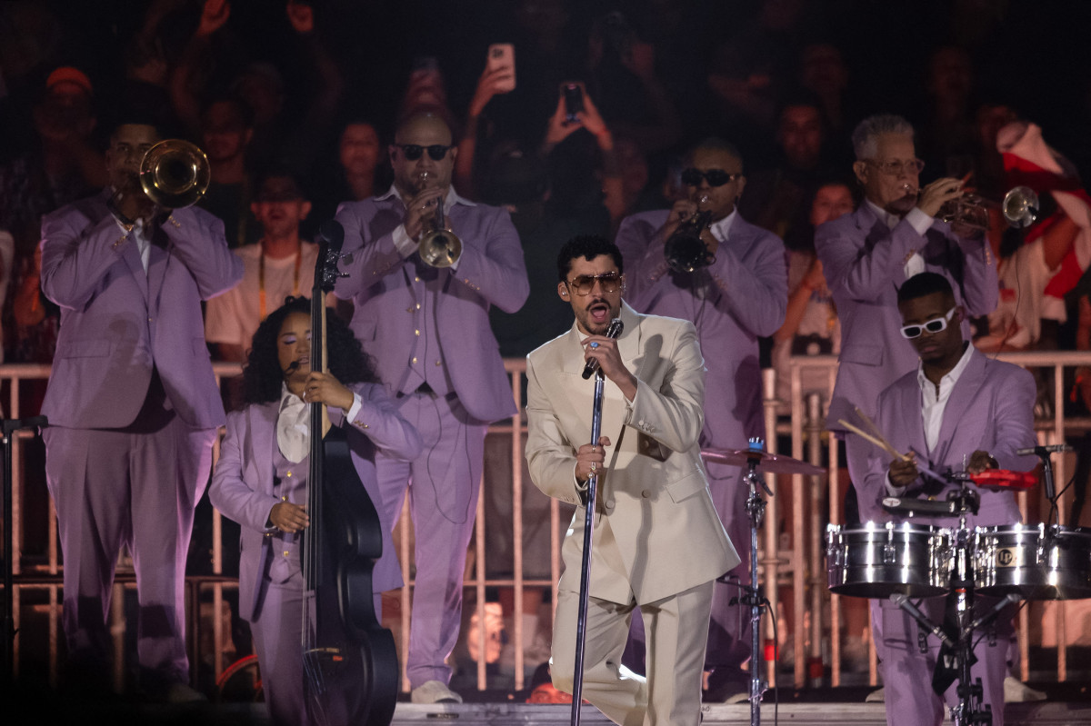 Bad Bunny se apresenta no Allianz Parque, em São Paulo, durante a turnê 