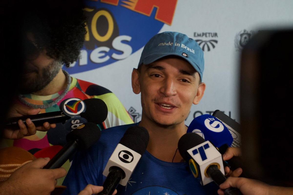 João Gomes deu entrevista coletiva antes de se apresentar em sua Drilha de São João, no Recife./Francisco Silva/DP Foto