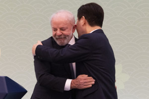 Presidente Lula com o presidente da Coreia do Sul, Lee Jae Myung 