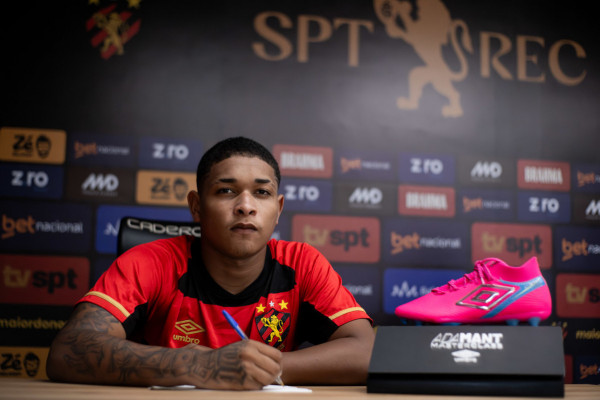 Ruan Melo, atacante do Sport