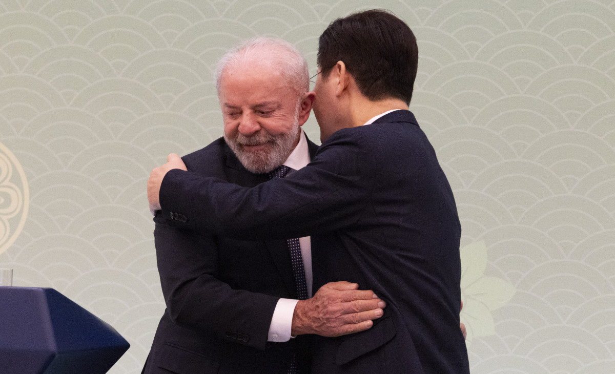 Presidente Lula com o presidente da Coreia do Sul, Lee Jae Myung /JEON HEON-KYUN / POOL / AFP