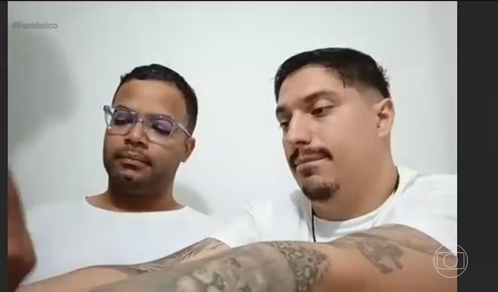 Hytalo Santos e seu marido, Israel Vicente/Reprodução/TV Globo