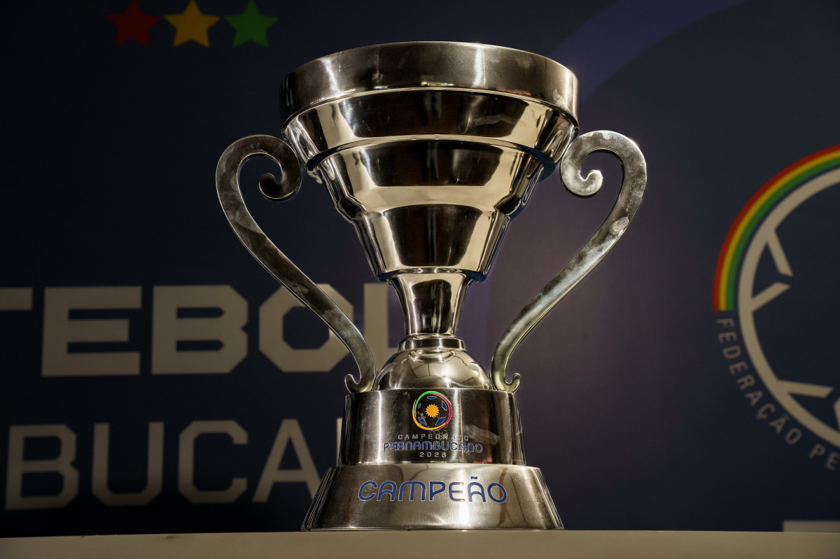Troféu do Campeonato Pernambucano 2026/ Thiago Lemos/FPF