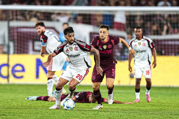  GILVAN DE SOUZA/FLAMENGO