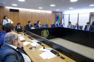 Comiss&atilde;o de Finan&ccedil;as da Alepe deve votar o or&ccedil;amento deste ano dia 10 de mar&ccedil;o