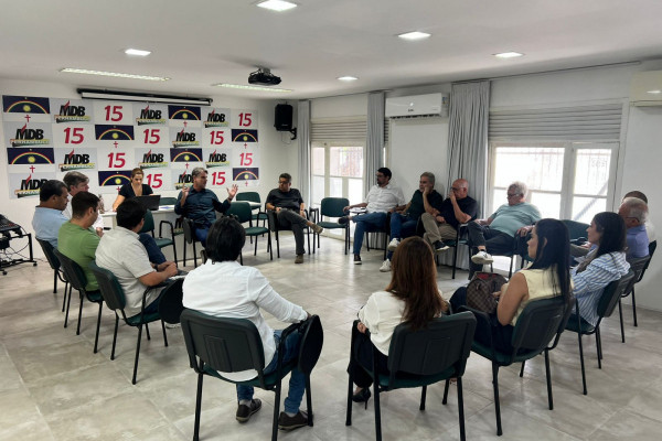 Assessoria de Raul Henry