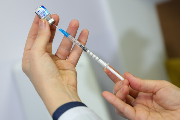 Vacina contra o v&iacute;rus sincicial respirat&oacute;rio (VSR)