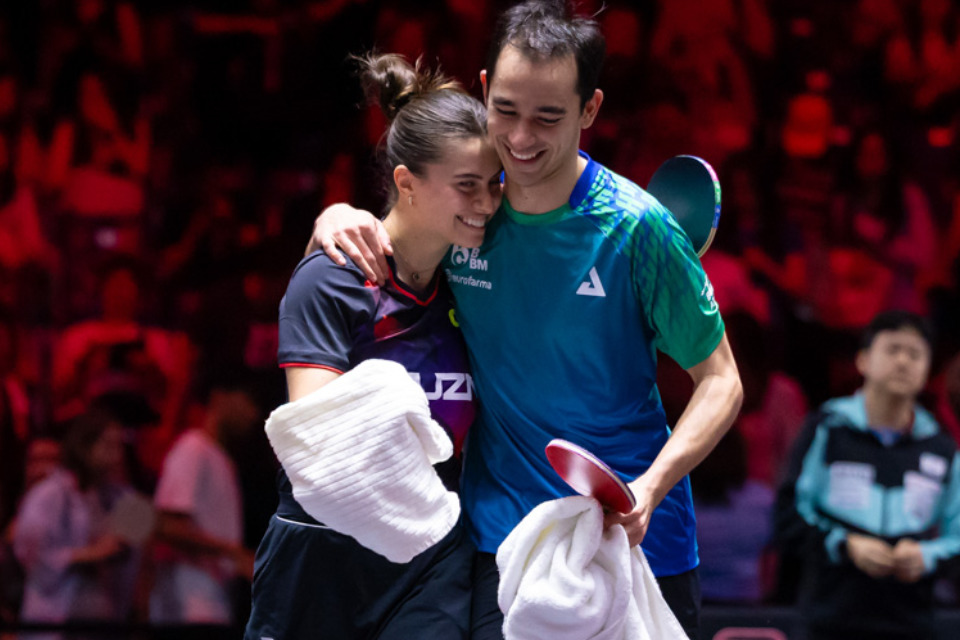 Hugo Calderano e Bruna Takahashi, mesa-tenistas brasileiros/Divulgação/WTT