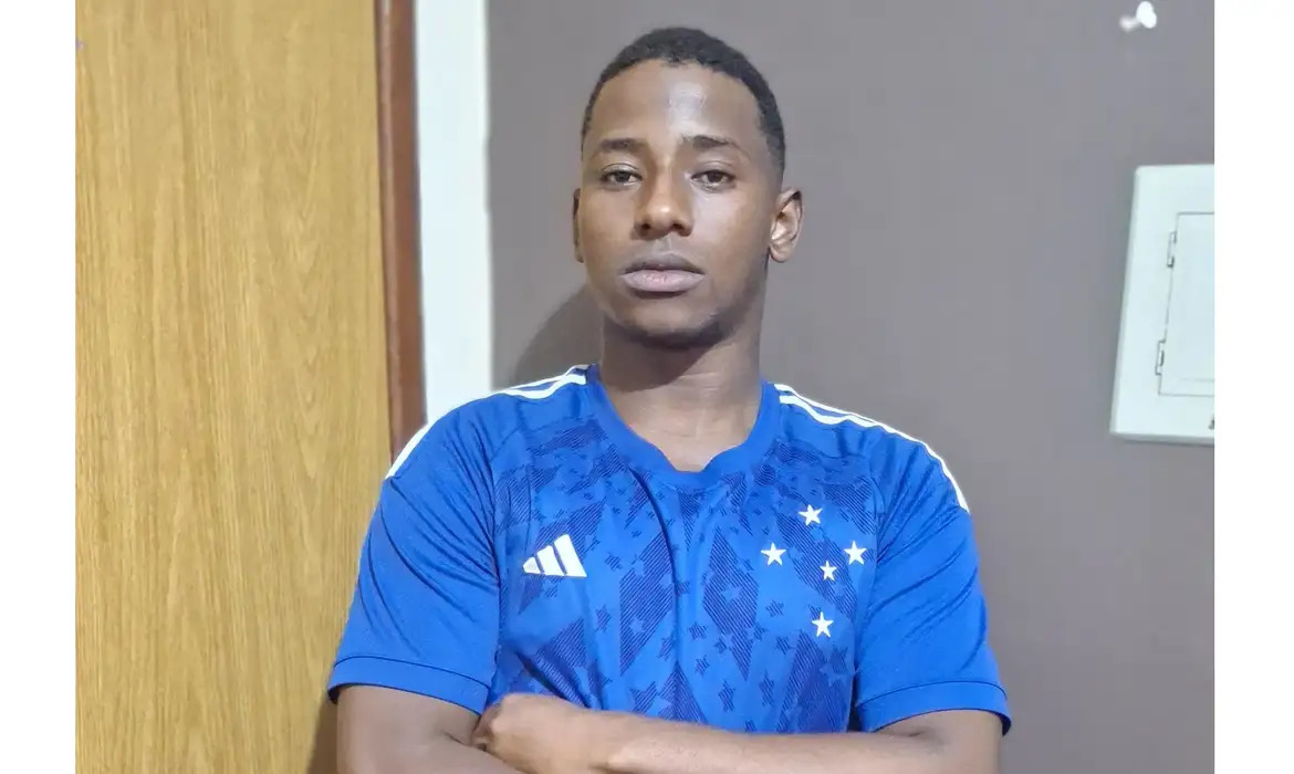 O ex-soldado do Exército Yuri Souza, de 19 anos de idade/Yuri Souza/Arquivo pessoal