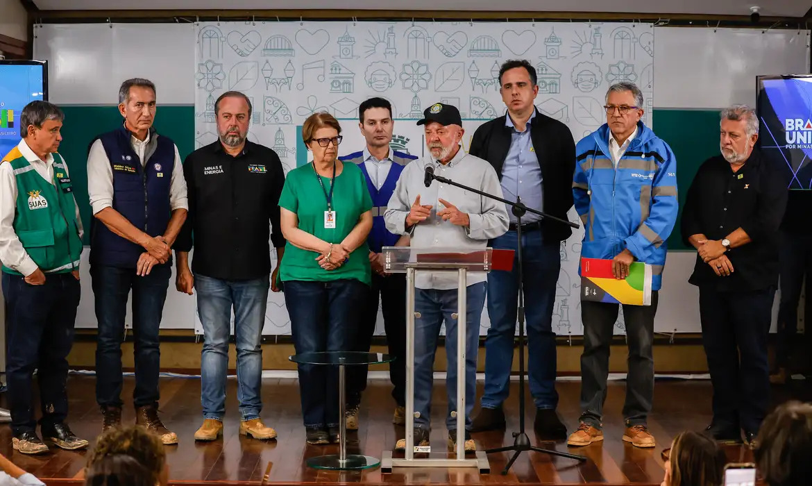 Governo Federal promete reconstrução de áreas afetadas por enchentes/Tânia Rego/Agência Brasil