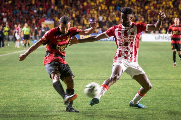 Partida entre Sport x N&aacute;utico na Ilha do Retiro