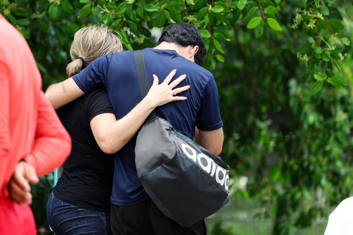 "Não tinha um instrutor com ele: diz irmão do remador do Sport encontrado morto no Rio Capibaribe" (Foto: Marina Torres)