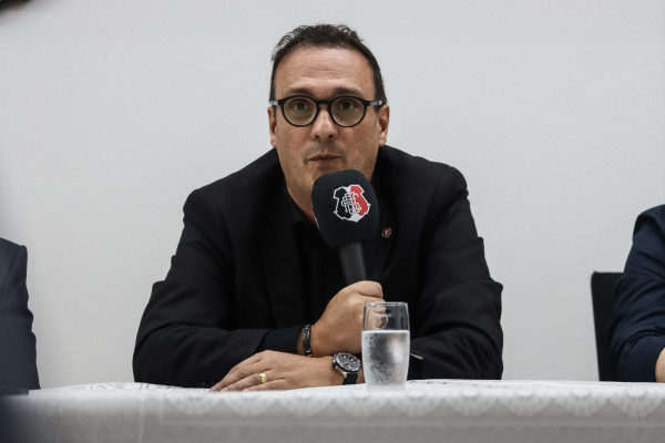 Alex Brasil, executivo do Santa Cruz