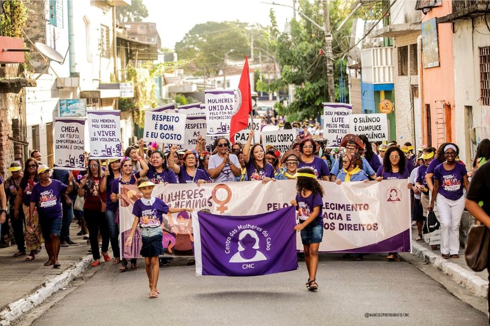 Caminhada é promovida pelo Centro de Mulheres do Cabo/Divulgação