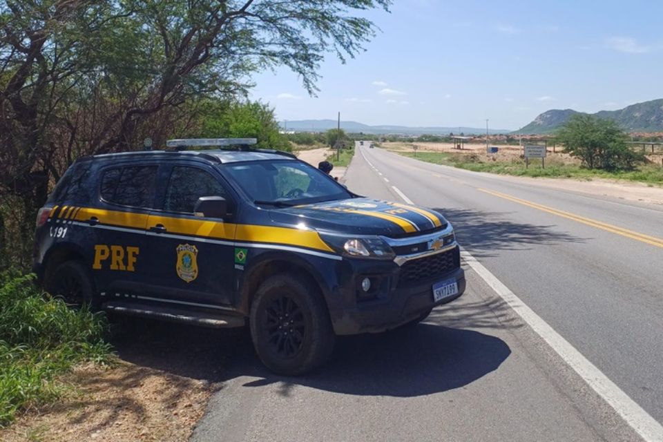 Homem confessou envolvimento com os crimes/PRF/Divulgação