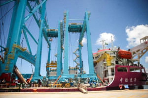 Suape recebe equipamentos para se tornar 1&ordm; terminal portu&aacute;rio 100% eletrificado da Am&eacute;rica Latina 