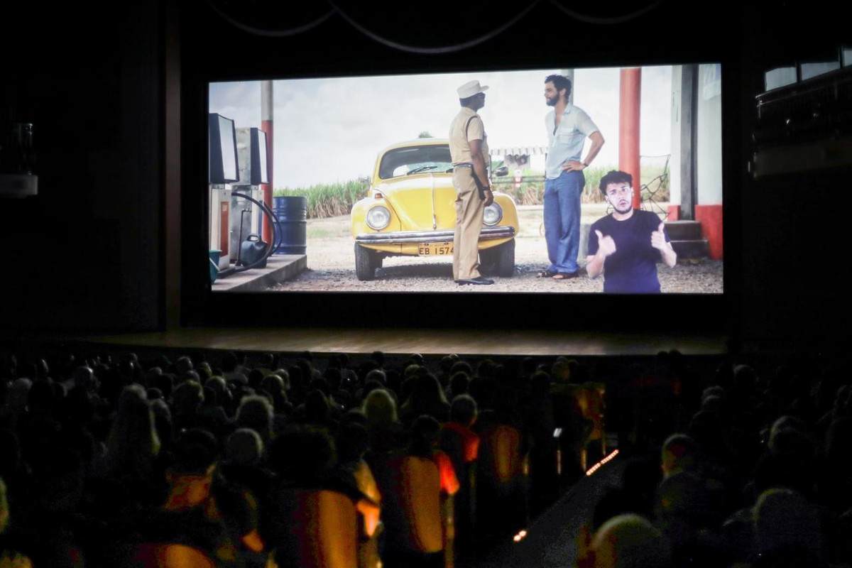 'O Agente Secreto' ganha exibição com recursos de acessibilidade no Recife (Rafael Vieira/DP Foto)