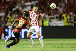 Z&eacute; Lucas e Paulo S&eacute;rgio na final do Pernambucano
