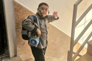  Foto de crian&ccedil;a iraniana viralizou nas redes 