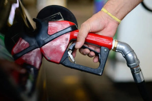 Petrobras sobe pre&ccedil;o do diesel nas refinarias em R$ 0,38 por litro