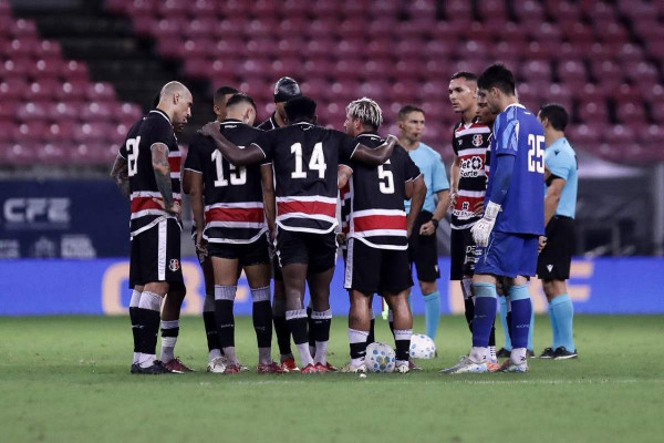 Jogadores do Santa Cruz