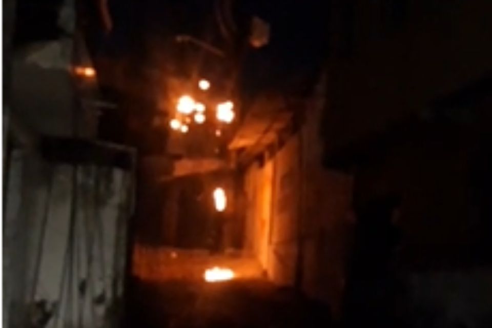 Fogo assustou moradores de Jardim Monteverde, no Grande Recife/Cortesia