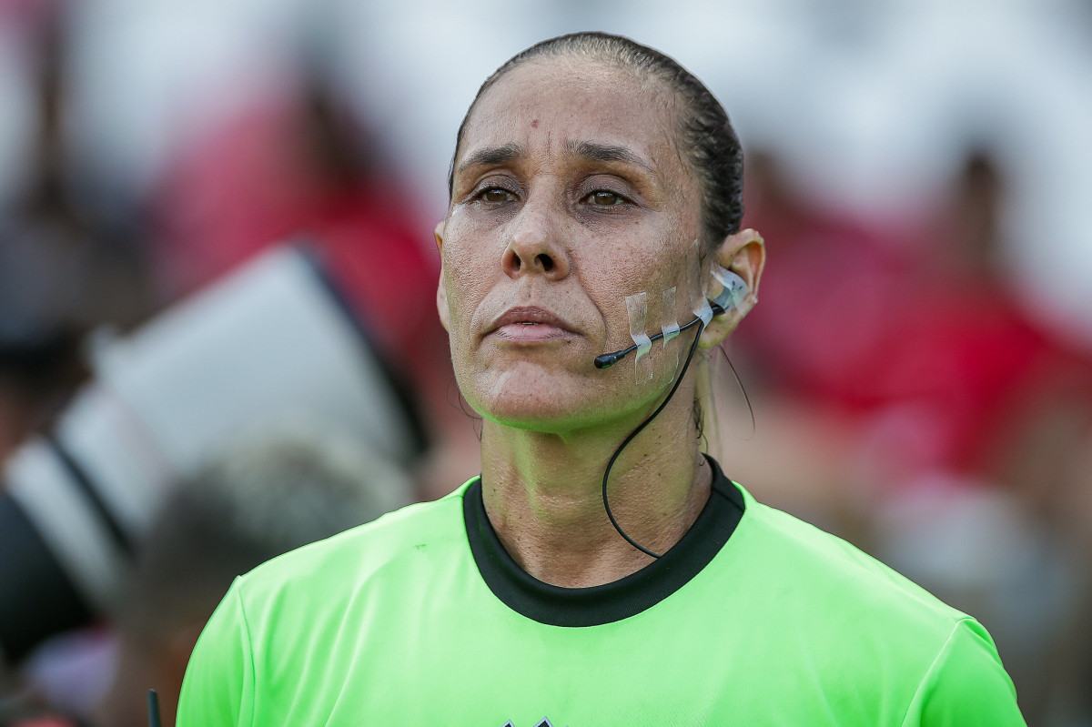 Árbitra pernambucana Déborah Cecília/Rafael Vieira