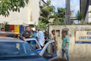 Pol&iacute;cia Militar apreendeu adolescente acusado de esfaquear alunas em Barreiros