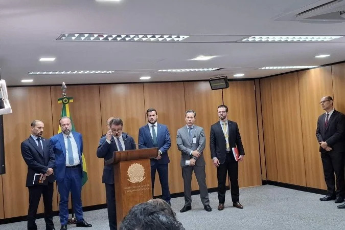 Segundo o ministro da Justiça, Wellington Lima e Silva, as ações da PF englobam série de iniciativas comandadas por órgãos como o Ministério de Minas e Energia, a Agência Nacional de Petróleo (ANP), a Secretaria Nacional do Consumidor (Senacon), o Conselho de Administrativo de Defesa Econômica (Cade), e Procons estaduais/Francisco Artur de Lima/CB