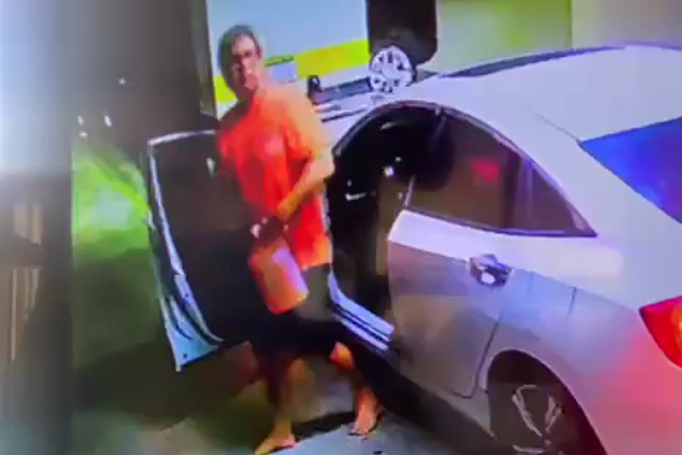Com gasolina e arma na mão, homem invadiu prédio da ex, no Recife/Reprodução de Vídeo