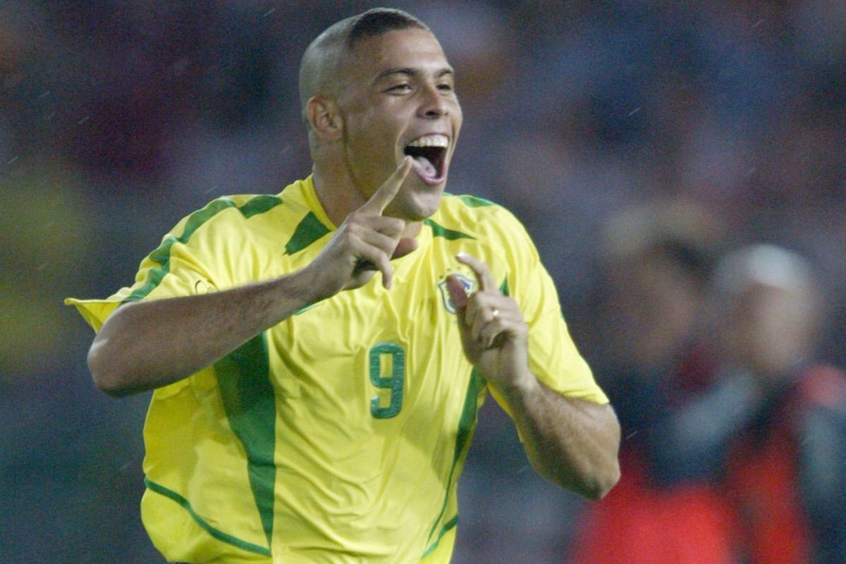 Ronaldo Fenômeno na final de 2002 que sagrou a Seleção Brasileira como primeira pentacampeã do Mundo. (Foto: Toshifumi Kitamura/AFP)