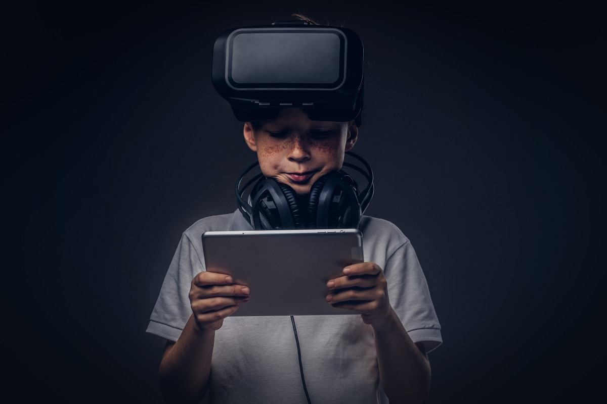 O Congresso Nacional aprovou em agosto de 2025 o projeto conhecido como ECA Digital/Freepik