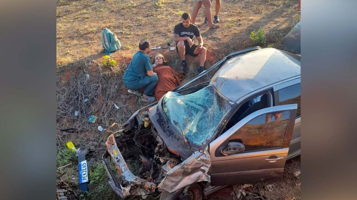 Acidente aconteceu na manhã deste sábado (21)
/Reprodução/Internet