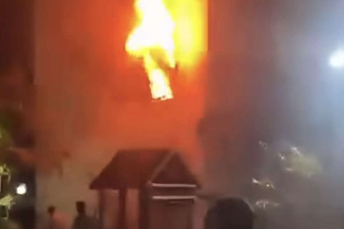 Incêndio em apartamento no bairro da Várzea/Reprodução/Redes Sociais