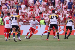 Partida entre N&aacute;utico x Crici&uacute;ma nos Aflitos