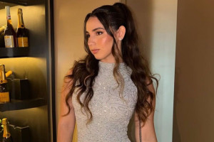 Isabel Cristina era natural de Campina Grande, na Para&iacute;ba, e tinha uma filha de tr&ecirc;s anos com o empres&aacute;rio Silvio Souza Silva, principal suspeito do feminic&iacute;dio.
