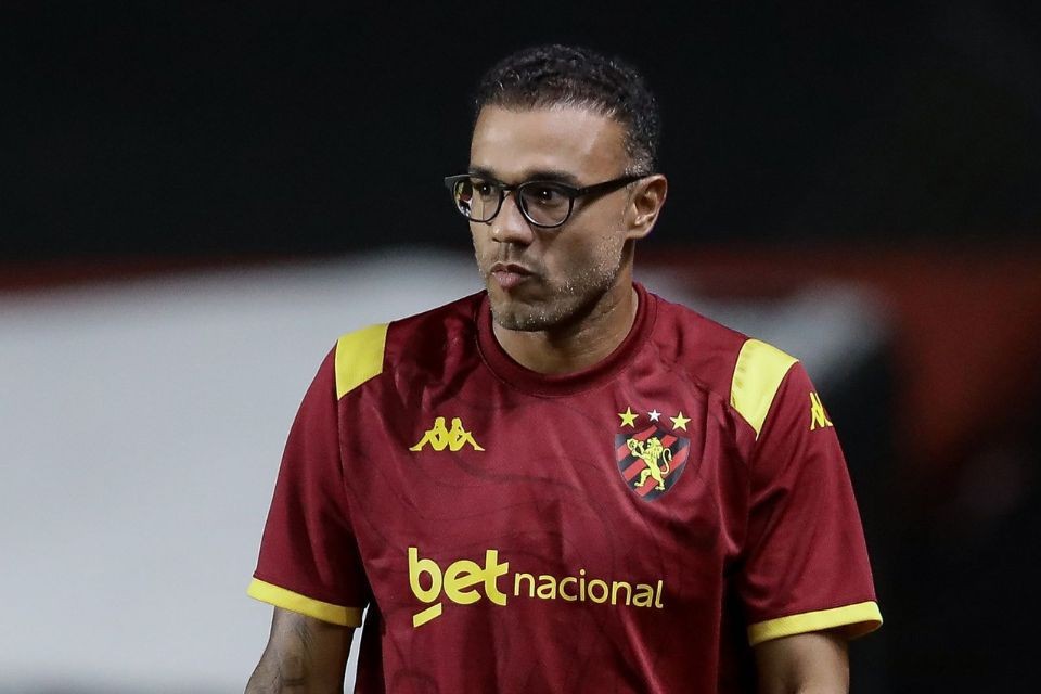 Roger Silva, ex-técnico do Sport/Rafael Vieira / DP Foto