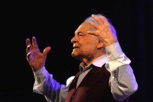 Othon Bastos traz para a Caixa Cultural Recife oito sess&otilde;es do mon&oacute;logo "N&atilde;o Me Entrego, N&atilde;o"