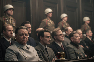Russell Crowe interpreta o militar alem&atilde;o Hermann G&ouml;ring, pe&ccedil;a principal no maior julgamento do s&eacute;culo 20