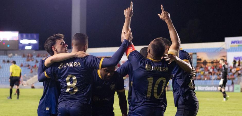 Retro/Divulgação/Édson Júnior